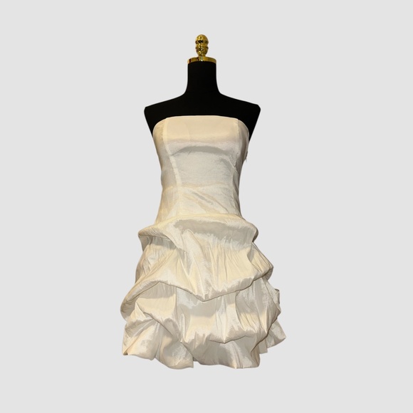 Vintage Ivory Dress - Picture 1 of 4